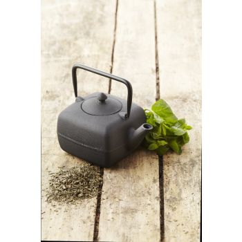 Point-Virgule square teapot in cast iron with strainer black 1liter